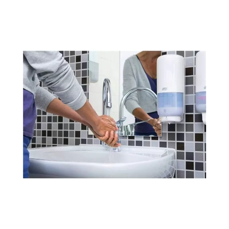 Pachet 6xSapun spray Tork Universal 1L, si Dozator sapun lichid si spray, alb - TotalClean.ro Pachet 6xSapun spray Tork Universal 1L, si Dozator sapun lichid si spray, alb